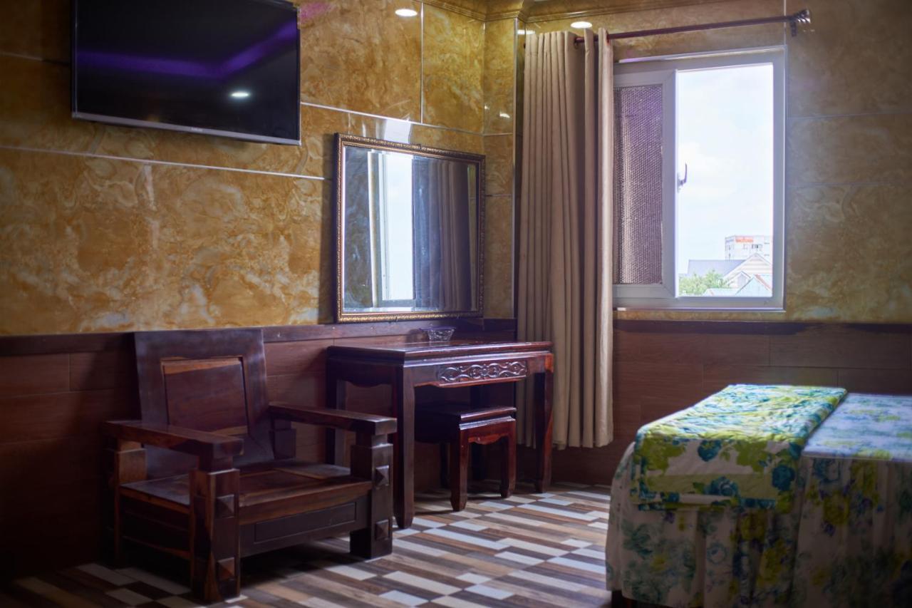 Hoa Anh Dao 2 Hotel Thuan An Bagian luar foto