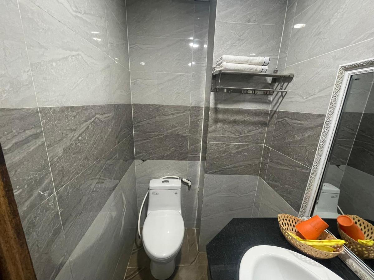 Hoa Anh Dao 2 Hotel Thuan An Bagian luar foto